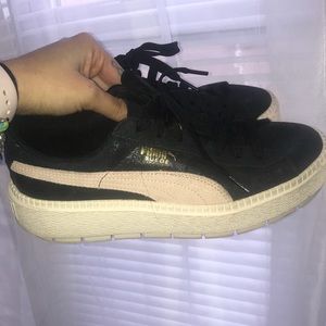 Puma suede size 8.5